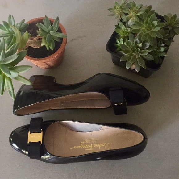 Salvatore Ferragamo Shoes - Vintage Salvatore Ferragamo Patent Leather Vara
